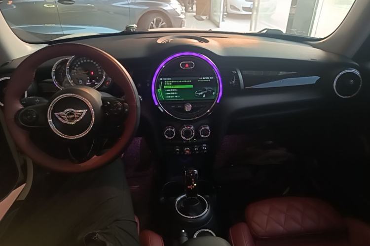 Used MINI 2018 1.5T COOPER Classic Edition Center Console
