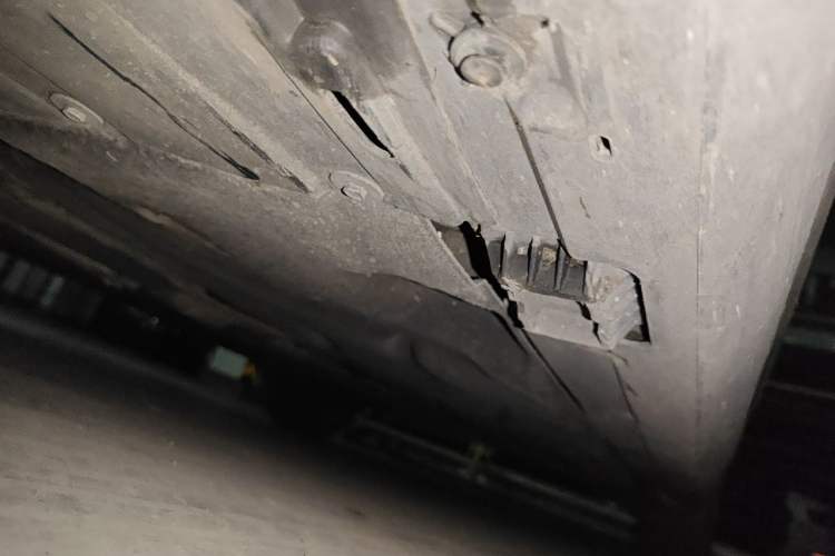 Used MINI 2018 1.5T ONE Five-Door Edition Chassis Front Left