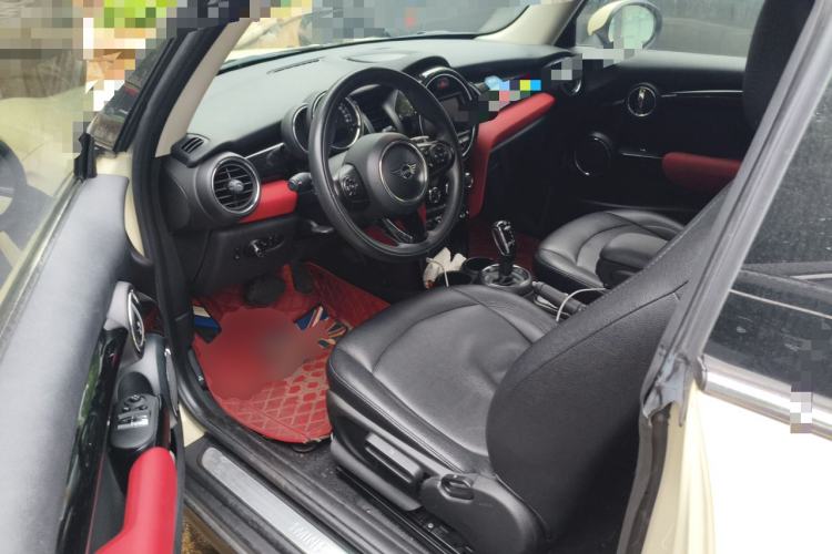Used MINI 2018 1.5T ONE PLUS Driver Seat