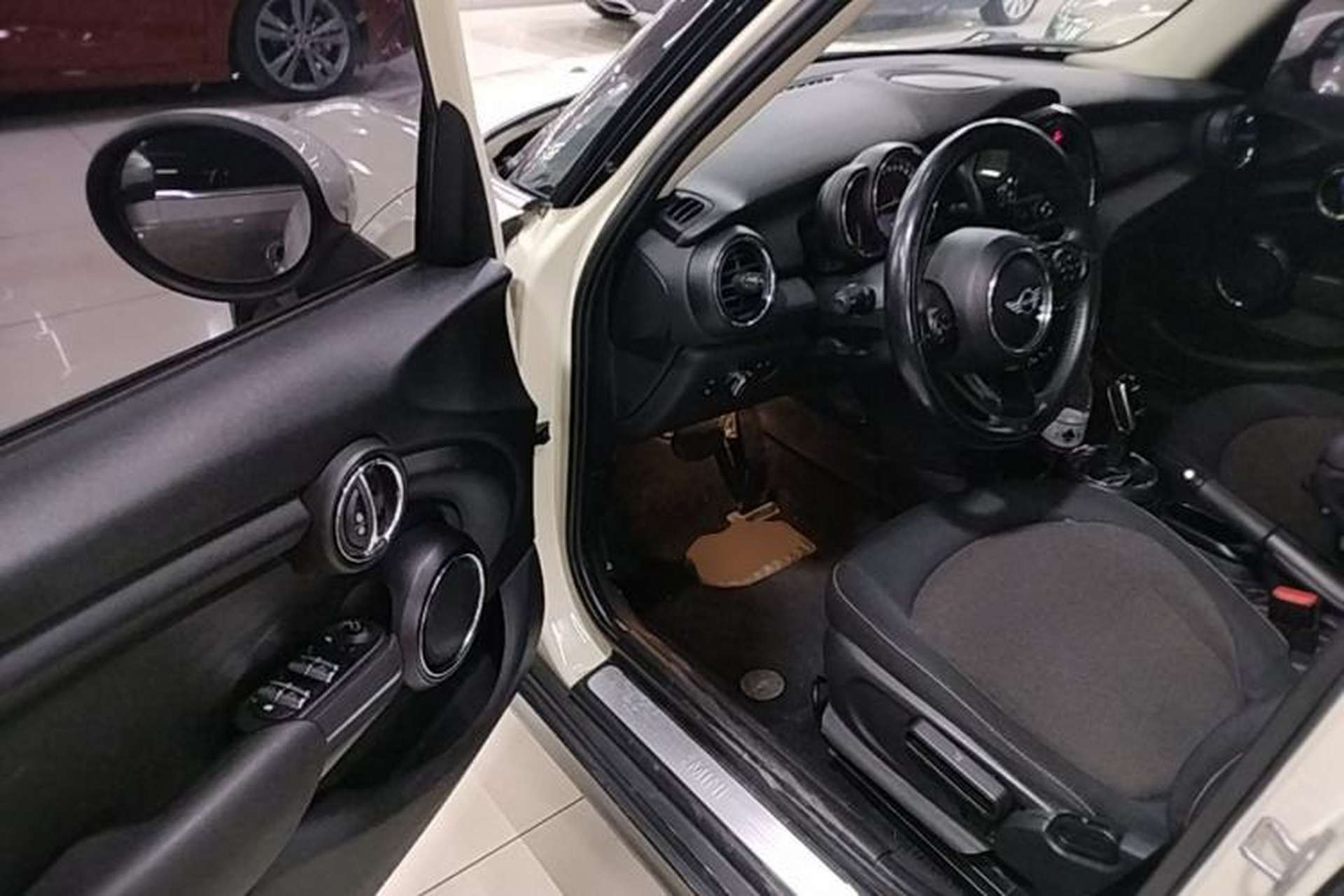 Used MINI  Driver Seat