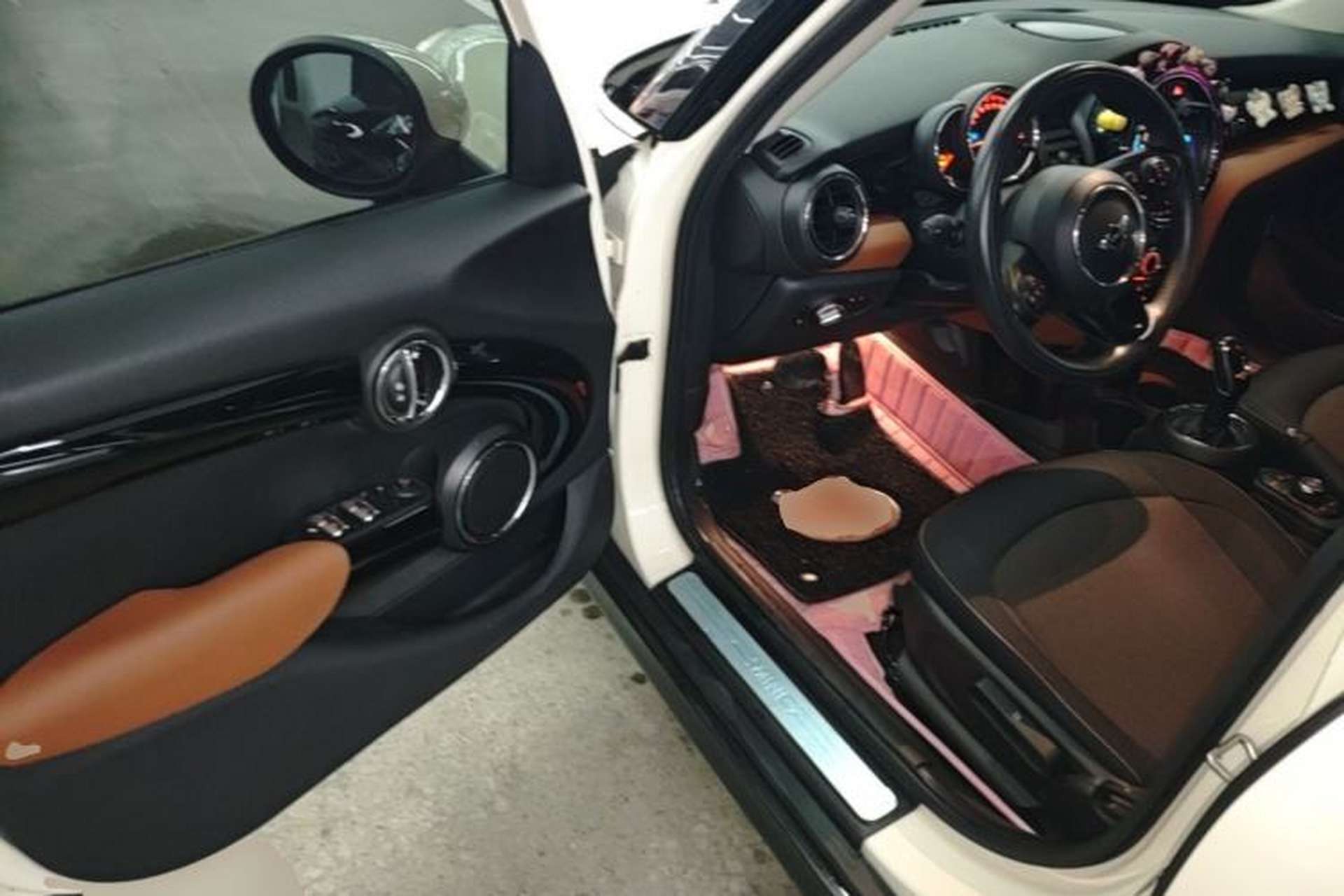 Used MINI 2018 1.5T ONE PLUS Five-Door Edition Driver Seat