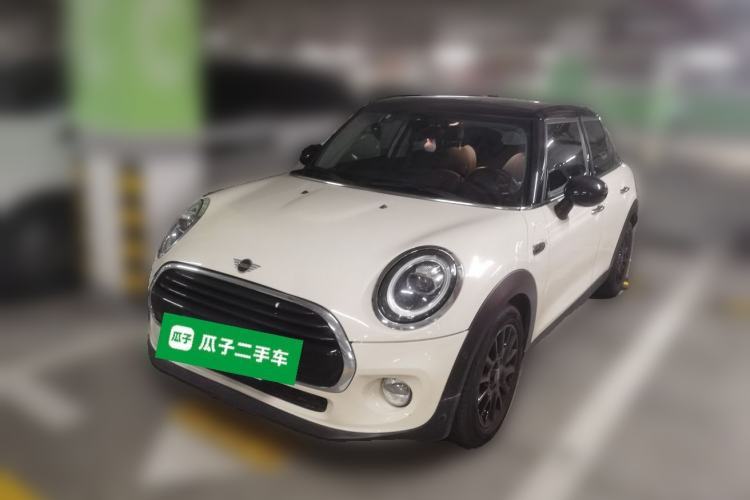 Used MINI 2018 1.5T COOPER Classic Edition Five-Door Version Guazi used car, China used car export, Used car for sale, Used  cars, Cheapest cars for sale