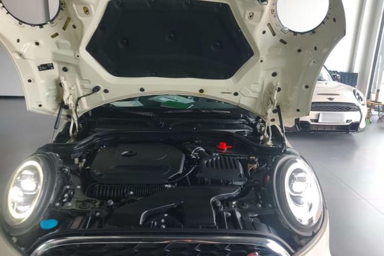 Used MINI 2018 2.0T COOPER S Racing Driver Engine Bay