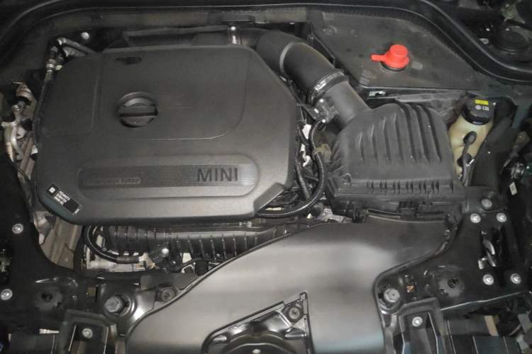 Used MINI 2018 1.5T COOPER Classic Edition Five-Door Version Engine Bay