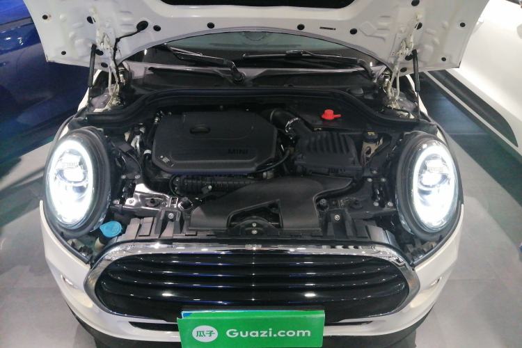 Used MINI 2018 1.5T COOPER Classic Edition Five-Door Version Engine Bay