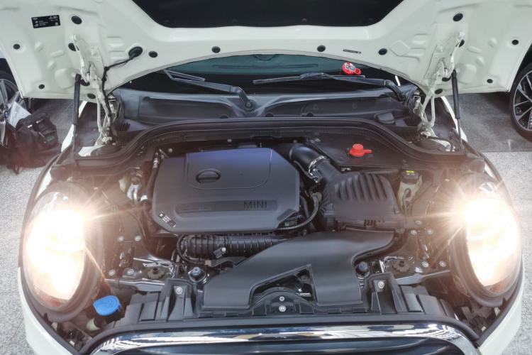 Used MINI 2018 1.5T ONE PLUS Five-Door Edition Engine Bay
