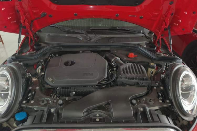 Used MINI 2018 1.5T ONE PLUS Engine Bay