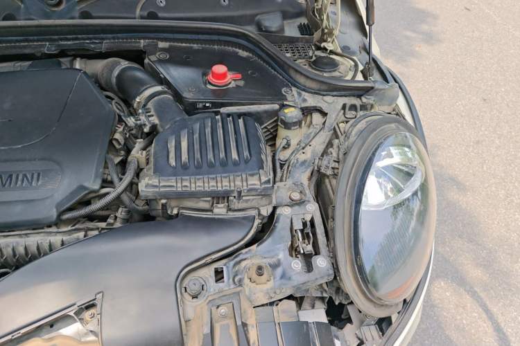 Used MINI 2018 1.5T ONE PLUS Five-Door Edition Engine Bay Left