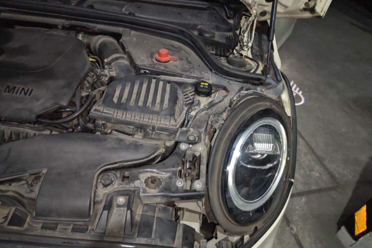 Used MINI 2018 1.5T COOPER Classic Edition Engine Bay Left