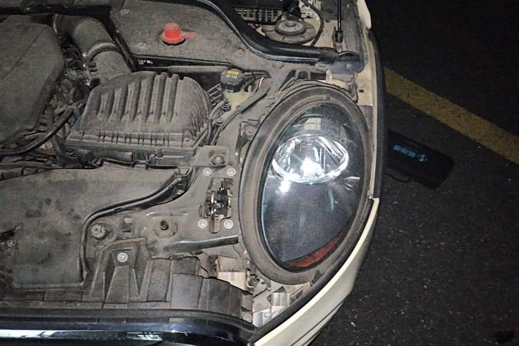 Used MINI 2018 1.5T ONE Five-Door Edition Engine Bay Left