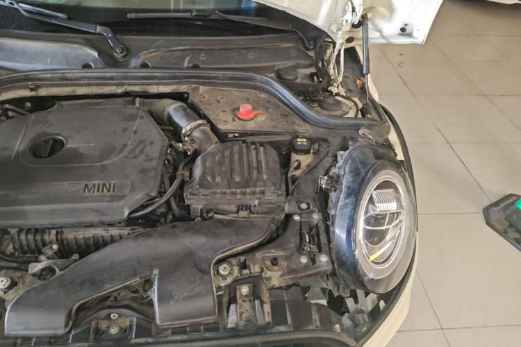 Used MINI 2018 1.5T ONE PLUS Engine Bay Left