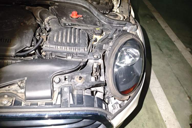 Used MINI 2018 1.5T ONE Five-Door Edition Engine Bay Left