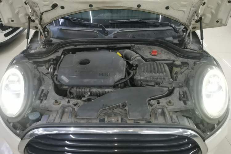 Used MINI 2018 1.5T COOPER Classic Edition Five-Door Version Engine Bay