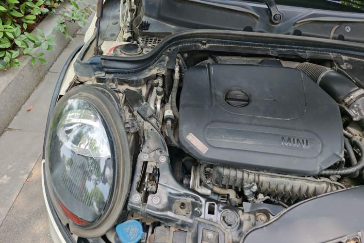 Used MINI 2018 1.5T ONE PLUS Five-Door Edition Engine Bay Right