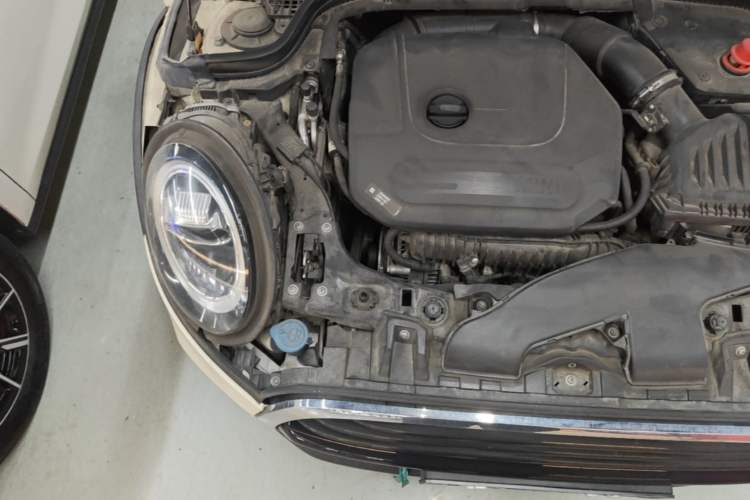 Used MINI 2018 1.5T COOPER Classic Edition Engine Bay Right