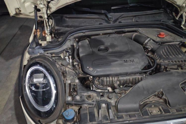 Used MINI 2018 1.5T COOPER Classic Edition Engine Bay Right