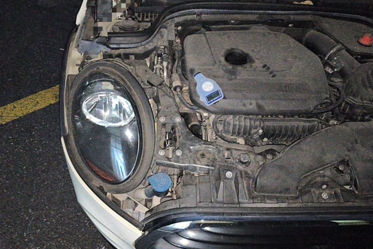 Used MINI 2018 1.5T ONE Five-Door Edition Engine Bay Right