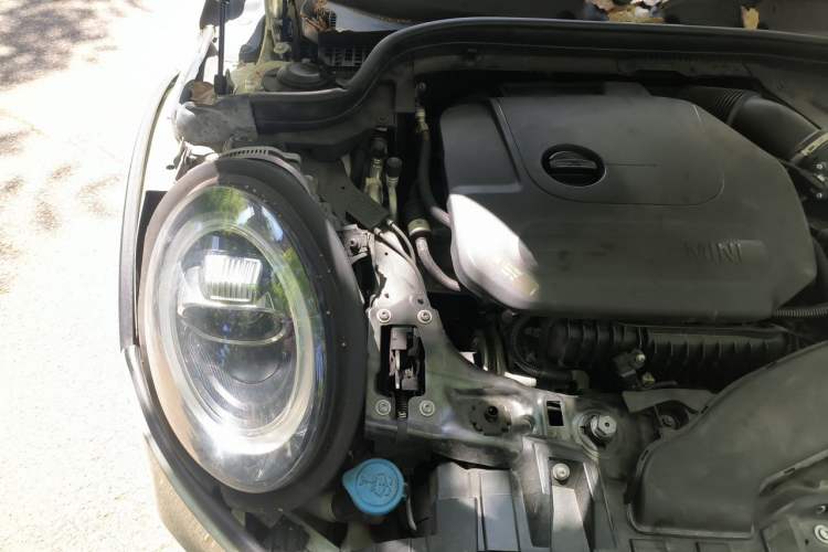 Used MINI 2018 1.5T COOPER Classic Edition Engine Bay Right