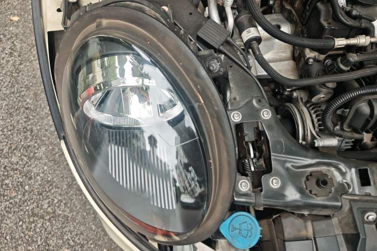 Used MINI 2018 1.5T ONE Engine Bay Right