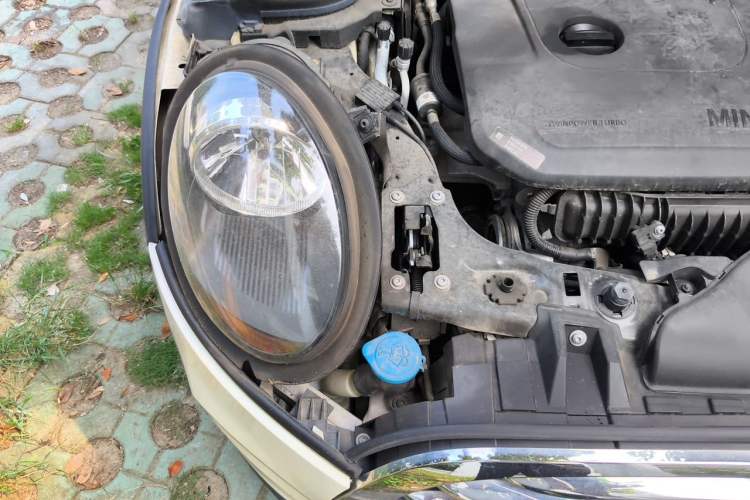 Used MINI 2018 1.5T ONE PLUS Five-Door Edition Engine Bay Right
