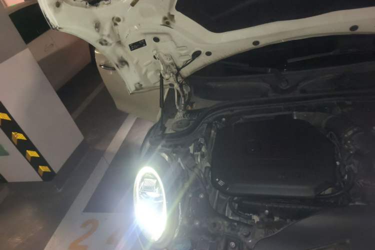 Used MINI 2018 1.5T COOPER Classic Edition Five-Door Version Engine Bay Right