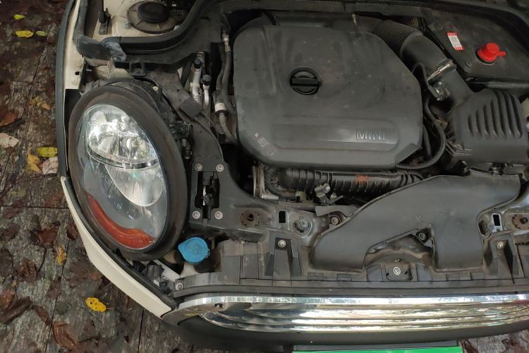 Used MINI 2018 1.5T ONE Five-Door Edition Engine Bay Right
