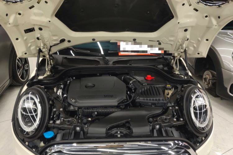 Used MINI 2018 1.5T COOPER Artist Five-Door Edition Engine Bay