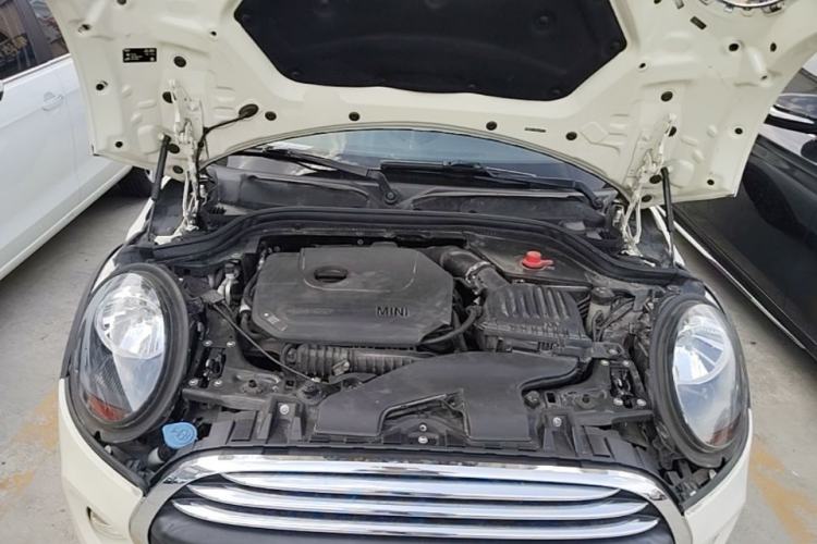Used MINI 2018 1.5T ONE PLUS Engine Bay