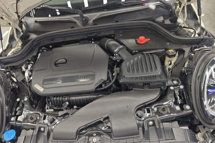 Used MINI 2018 1.5T COOPER Classic Edition Engine Bay