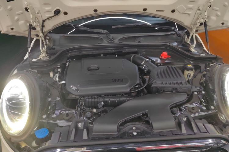 Used MINI 2018 1.5T COOPER Classic Edition Engine Bay