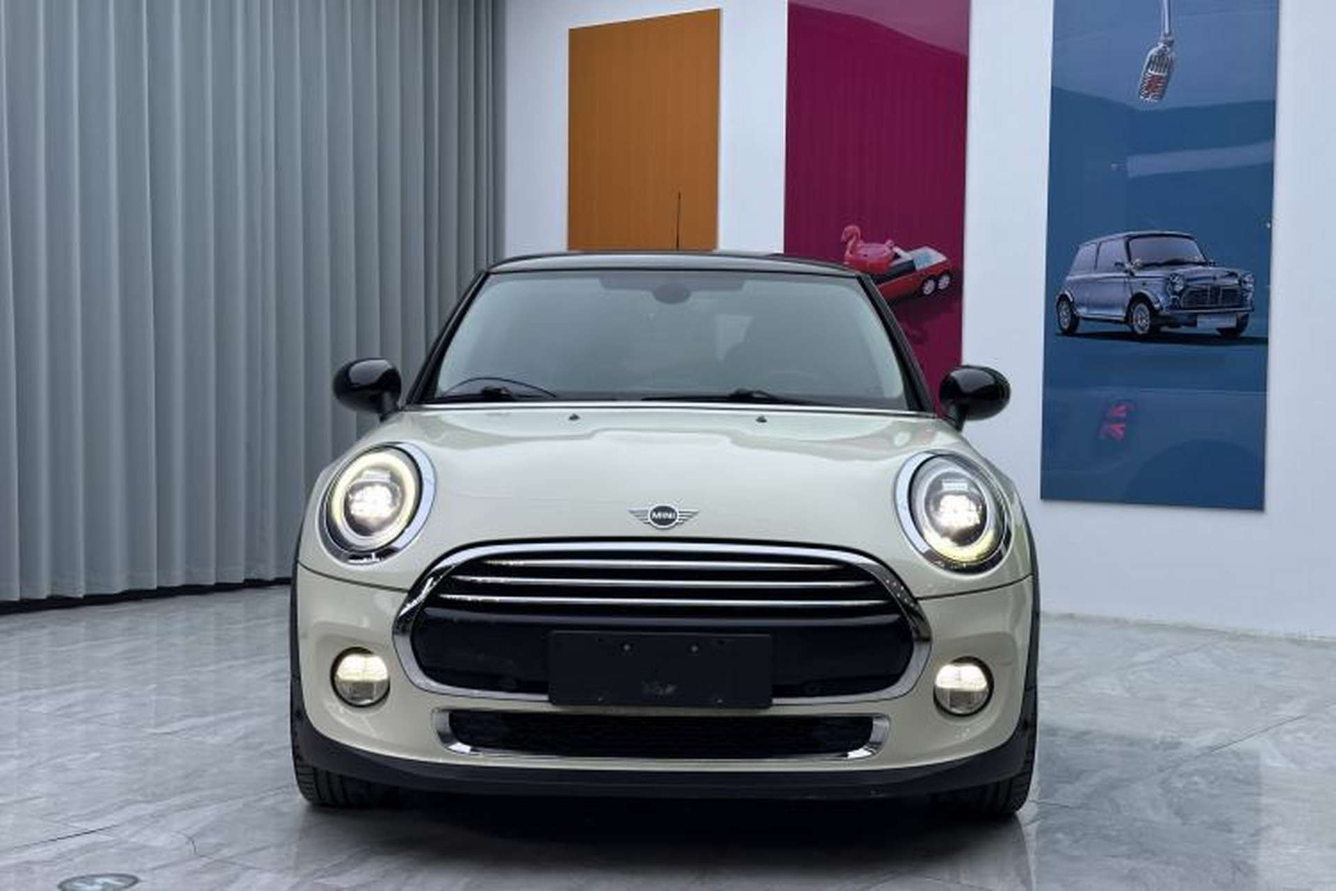 Used MINI 2018 1.5T COOPER Artist Exterior 1