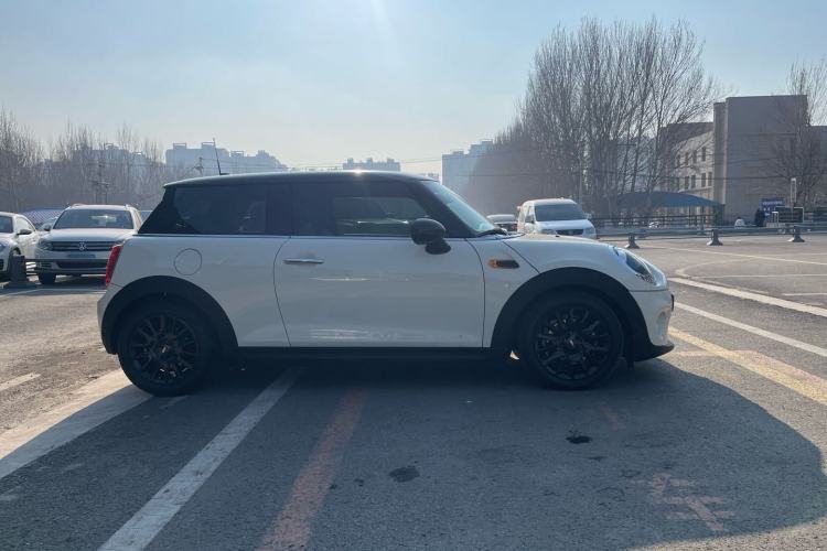Used MINI 2018 1.5T ONE PLUS Exterior 3