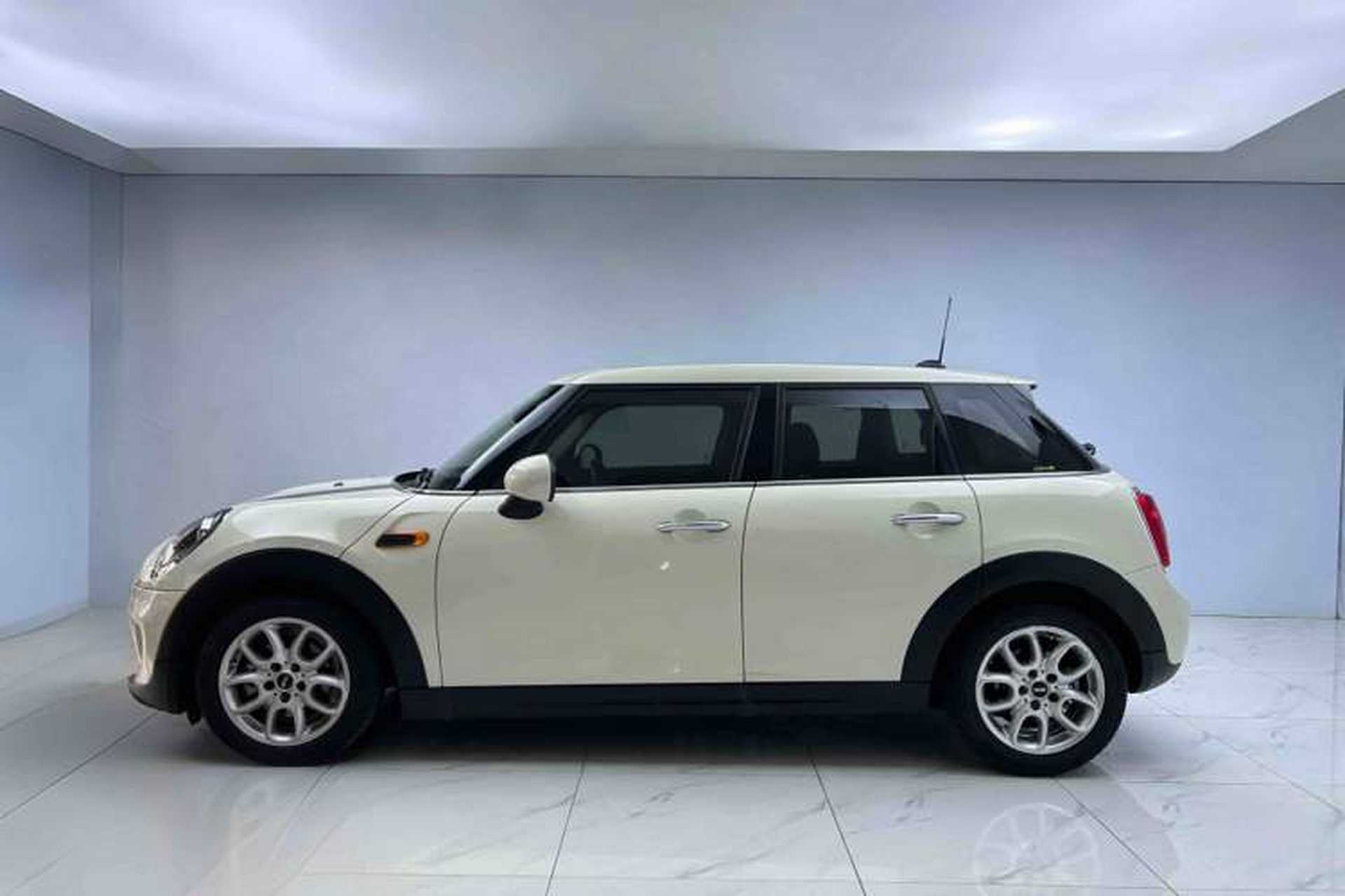 Used MINI 2018 1.5T ONE Five-Door Edition Exterior 3