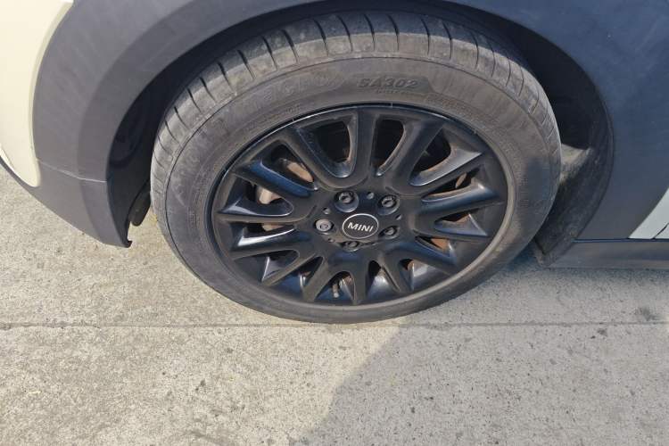 Used MINI 2018 1.5T ONE PLUS Exterior 4