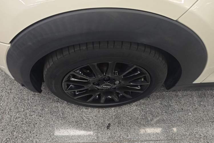 Used MINI 2018 1.5T COOPER Classic Edition Exterior 4