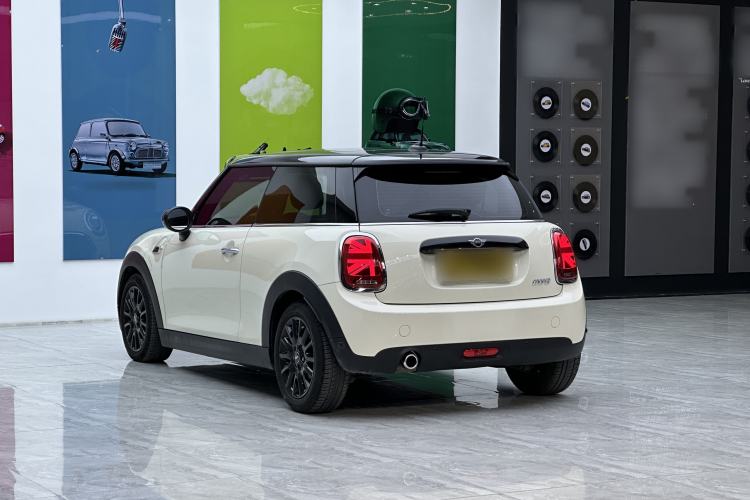 Used MINI 2018 1.5T COOPER Classic Edition Exterior 5