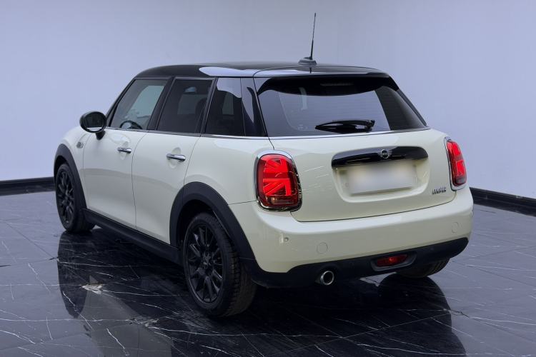 Used MINI 2018 1.5T COOPER Classic Edition Five-Door Version Exterior 5
