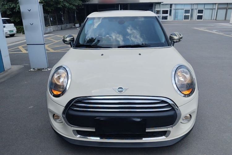 Used MINI 2018 1.5T ONE PLUS Five-Door Edition Front