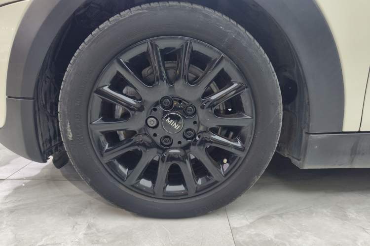 Used MINI 2018 1.5T COOPER Classic Edition Front