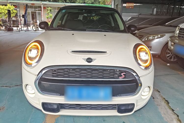 Used MINI 2018 2.0T COOPER S Classic Edition Front