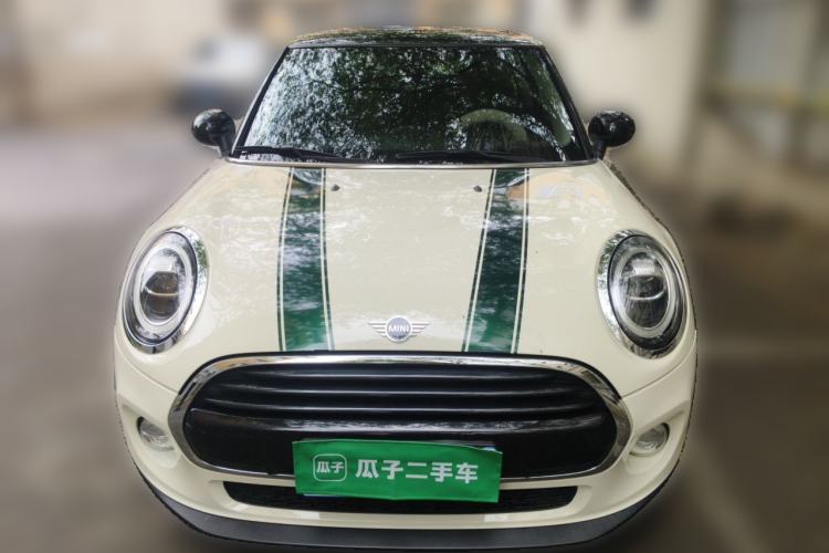 Used MINI 2018 1.5T COOPER Classic Edition Front