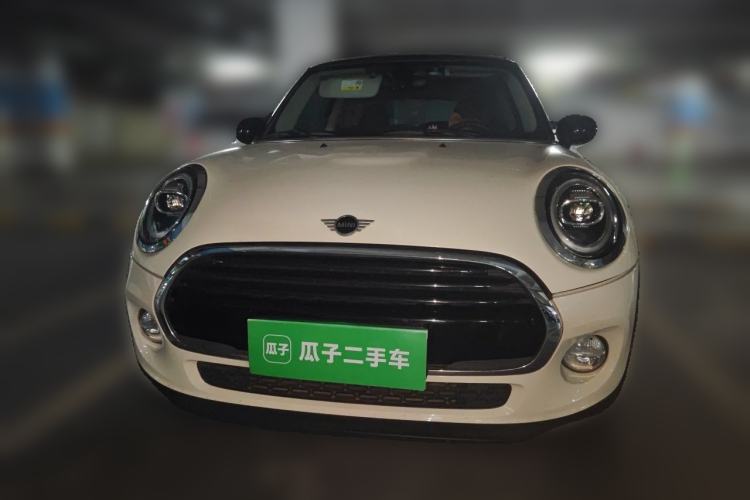 Used MINI 2018 1.5T COOPER Classic Edition Front