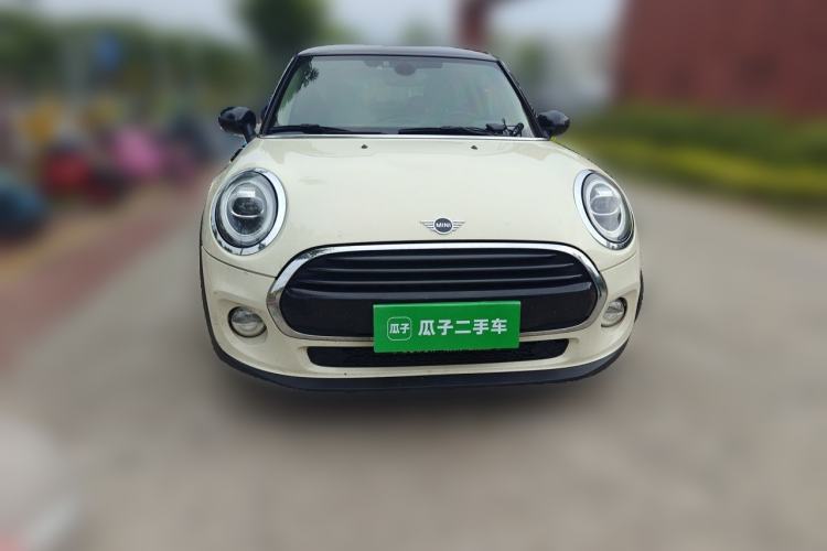 Used MINI 2018 1.5T COOPER Classic Edition Front