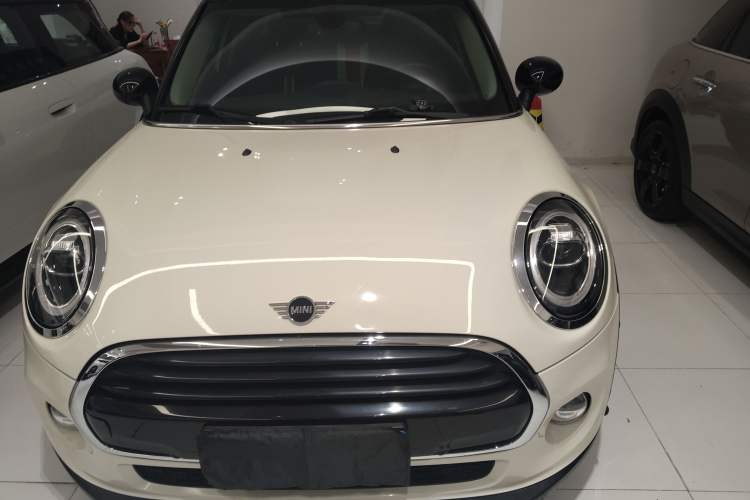 Used MINI 2018 1.5T COOPER Classic Edition Five-Door Version Front