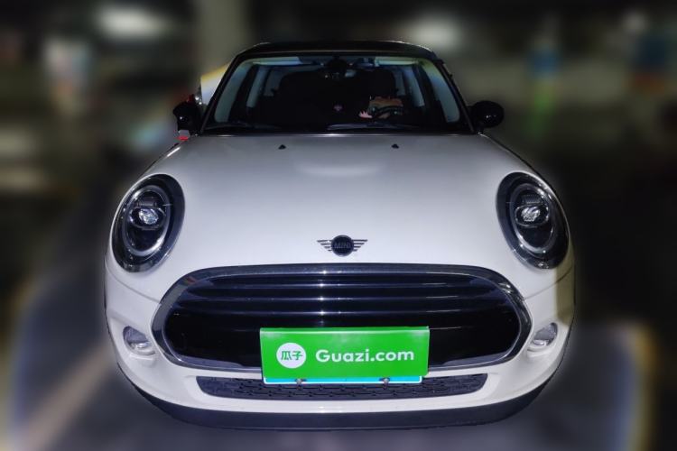 Used MINI 2018 1.5T COOPER Classic Edition Front