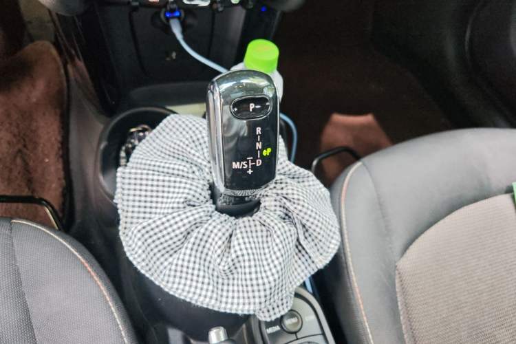 Used MINI 2018 1.5T ONE PLUS Five-Door Edition Gear Lever
