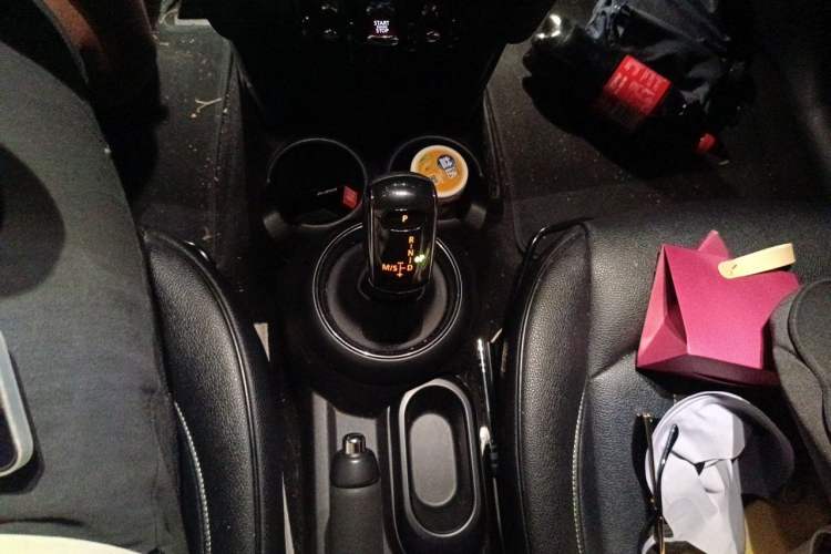 Used MINI 2018 1.5T ONE Gear Lever