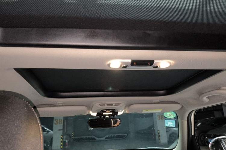 Used MINI 2018 1.5T ONE Five-Door Edition Headliner