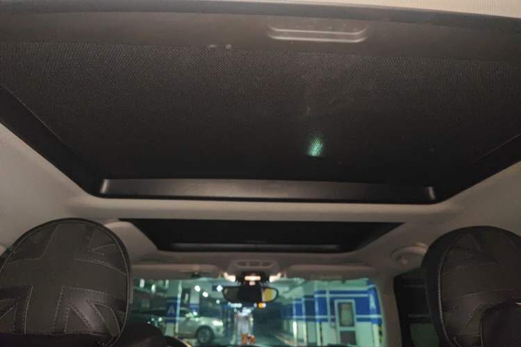 Used MINI 2018 2.0T COOPER S Artist Headliner