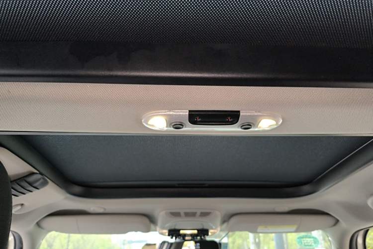 Used MINI 2018 1.5T ONE PLUS Five-Door Edition Headliner